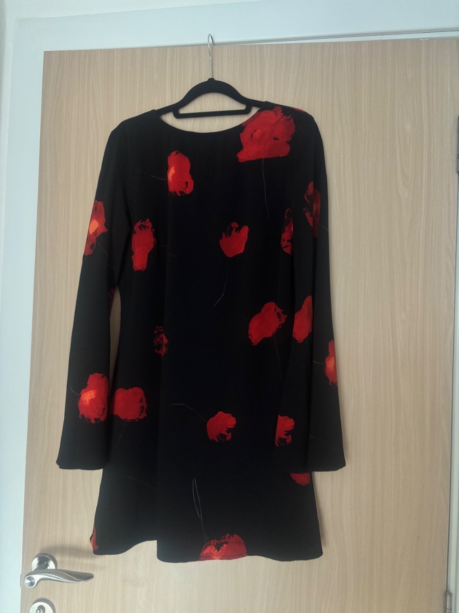 Boohoo Black red floral mini dress