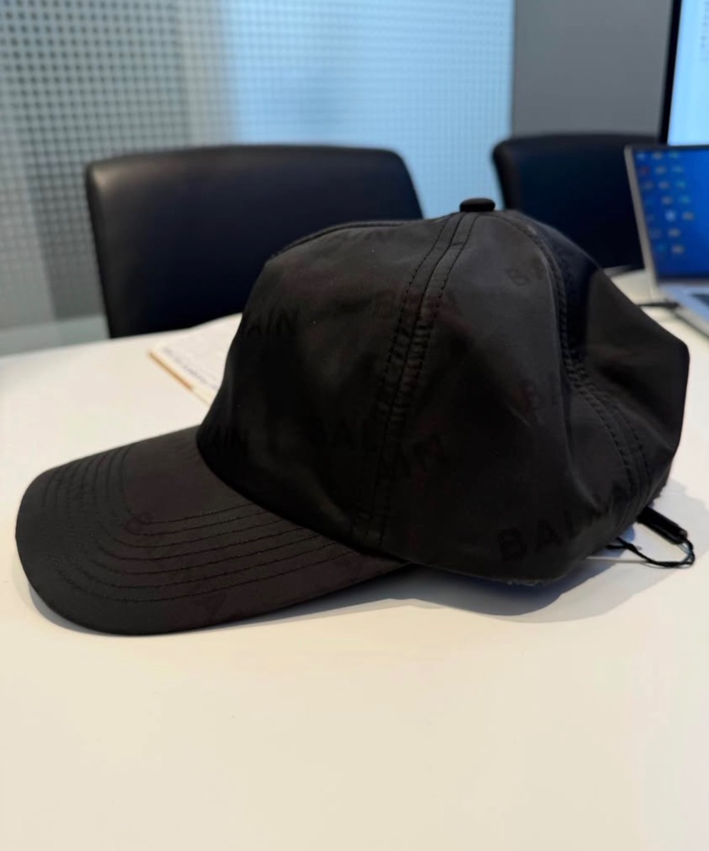 Balmain Men’s cap photo 2