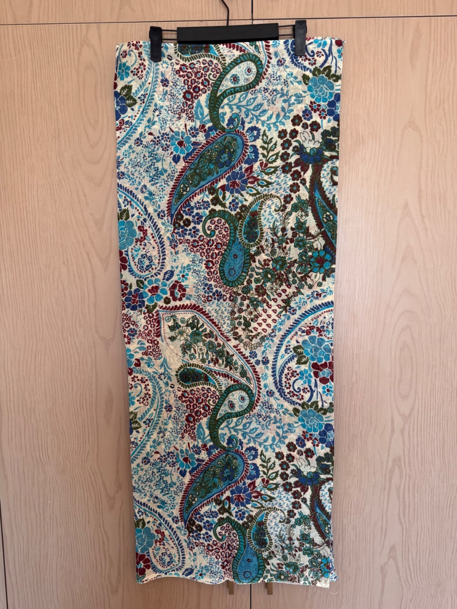 Lightweight paisley patterned cotton shawl