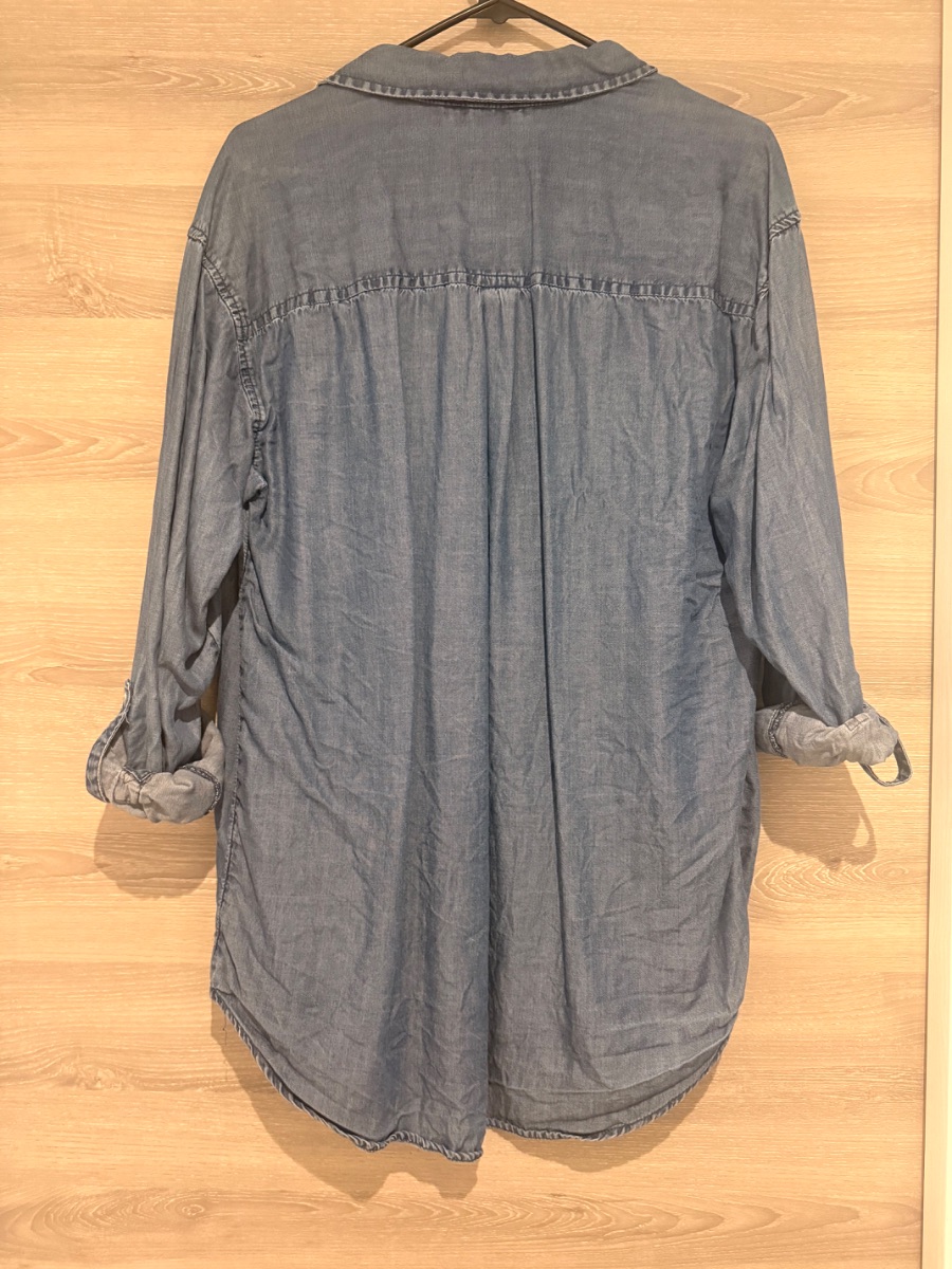 Forever 21 Denim shirt photo 2