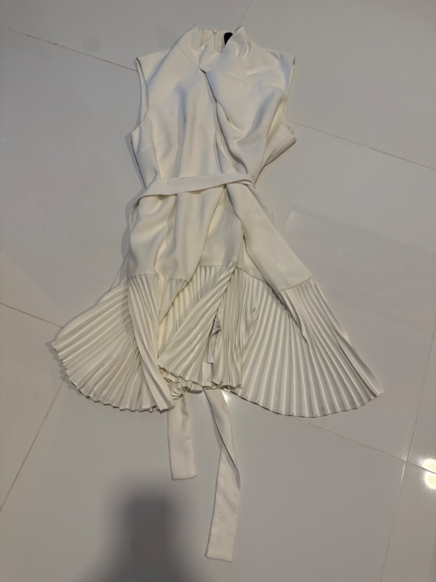 TY-LR white dress