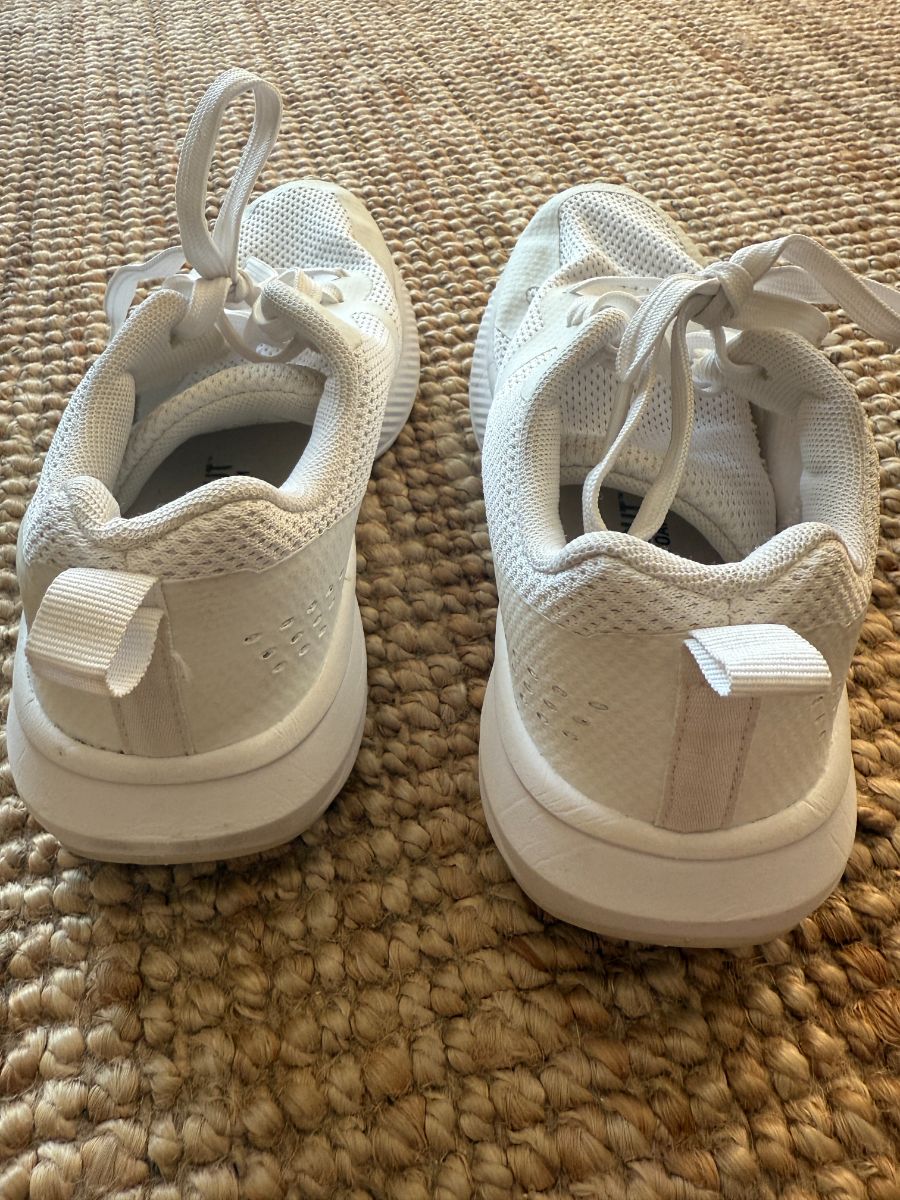 White Trainers UK5.5 photo 3