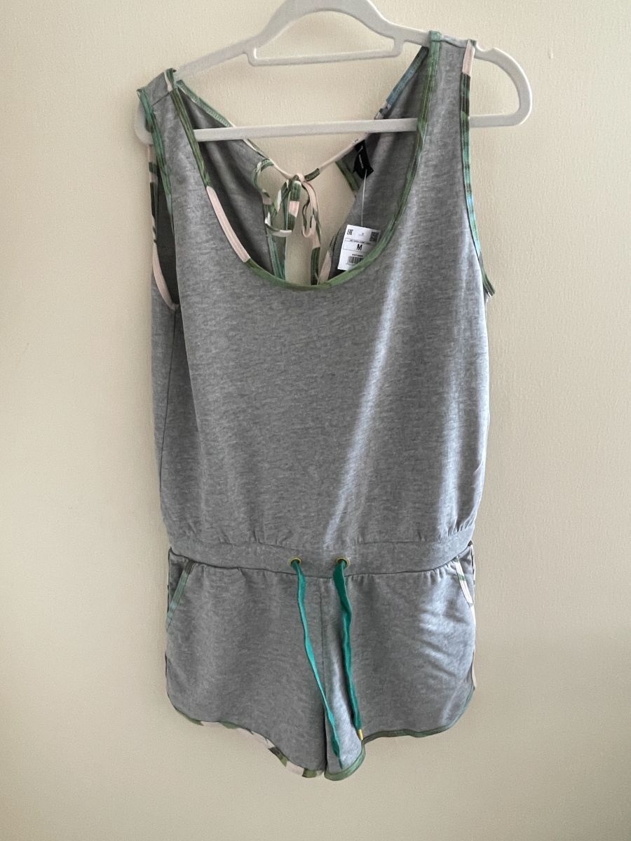 YFL Reserved Grey Beach Cover Up Medium - New with tags