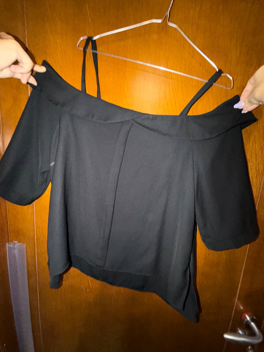 River Island Black off shoulder Top