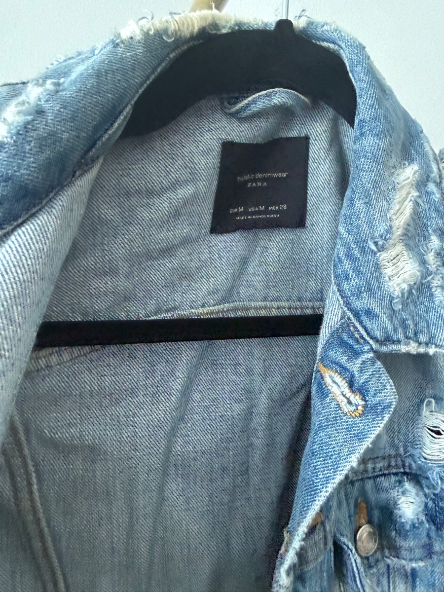 Zara Trafaluc Distressed Denim Jacket – Light Wash Blue Size 10/12 photo 2