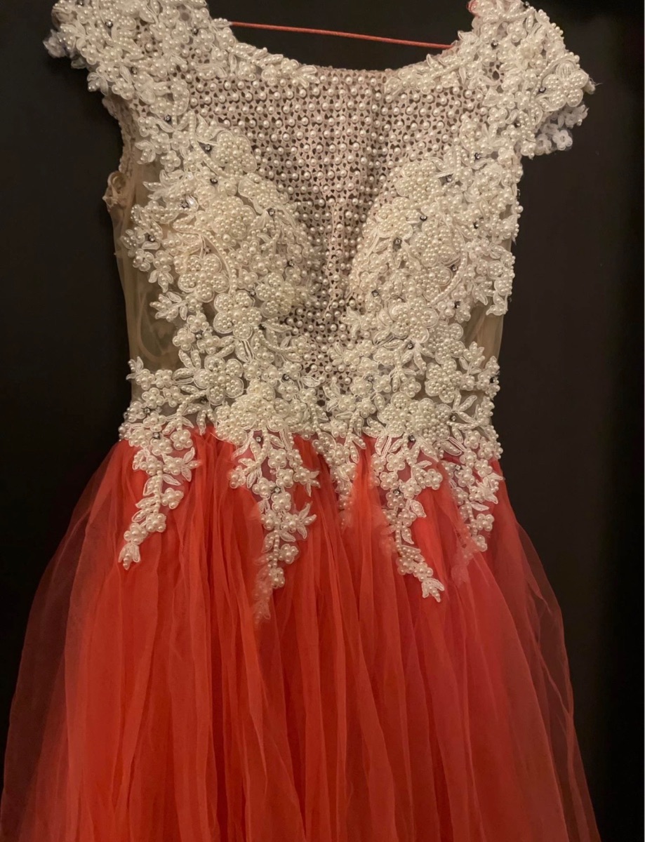 Boutique Fairytale Coral Tulle & Pearl-Embellished Evening Gown photo 2