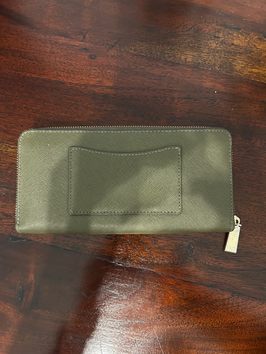 Michael Kors MK ladies wallet photo 2