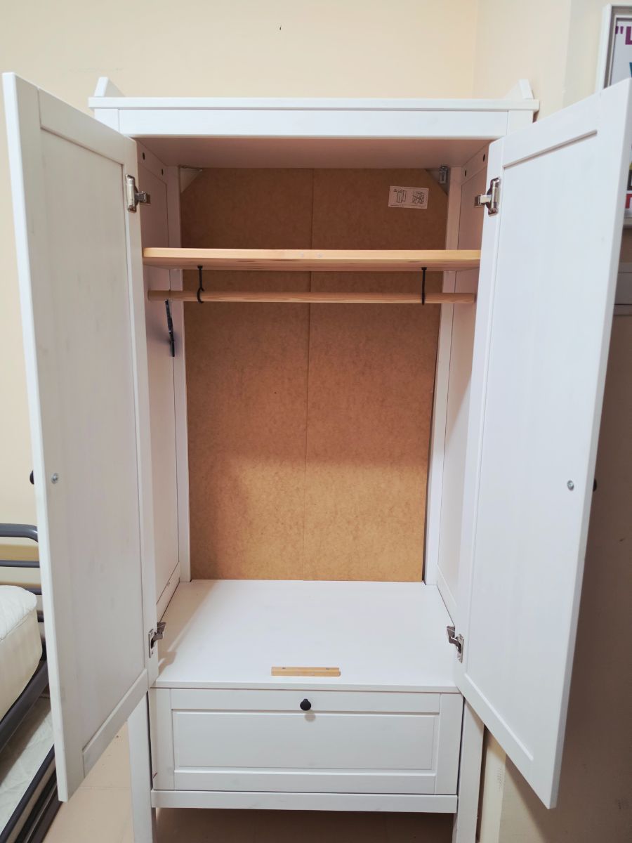 Ikea Sundvik wardrobe photo 2
