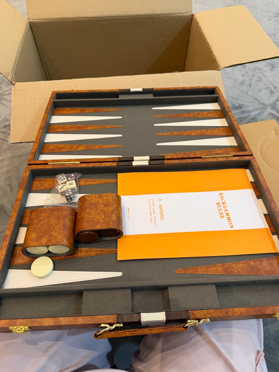 Backgammon box photo 2