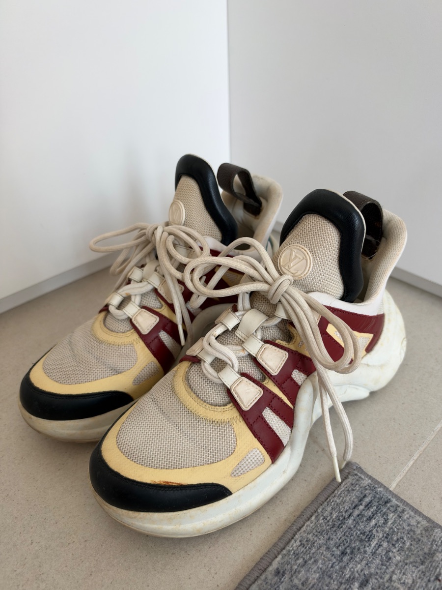 Louis Vuitton LV Archlight Sneaker | Size 38 photo 2