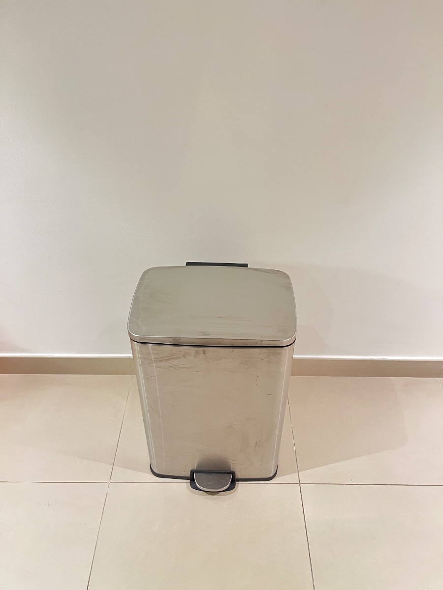 Stainless Steel Pedal Bin – Excellent Condition