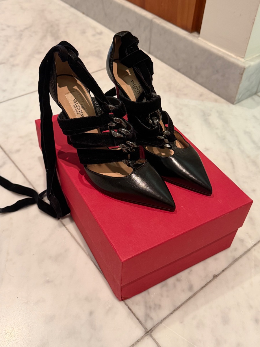 Valentino new classic stiletto pumps photo 2