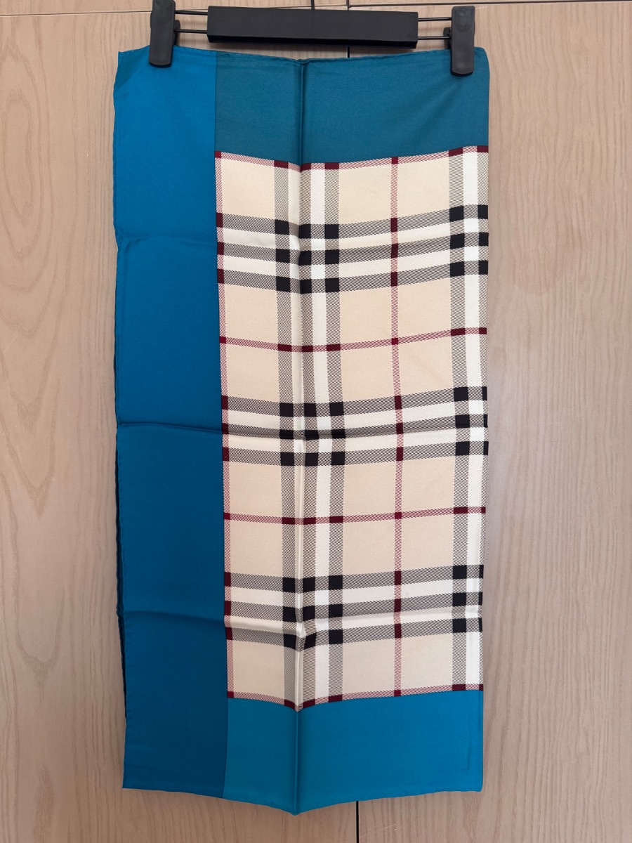 Burberry silk scarf photo 2
