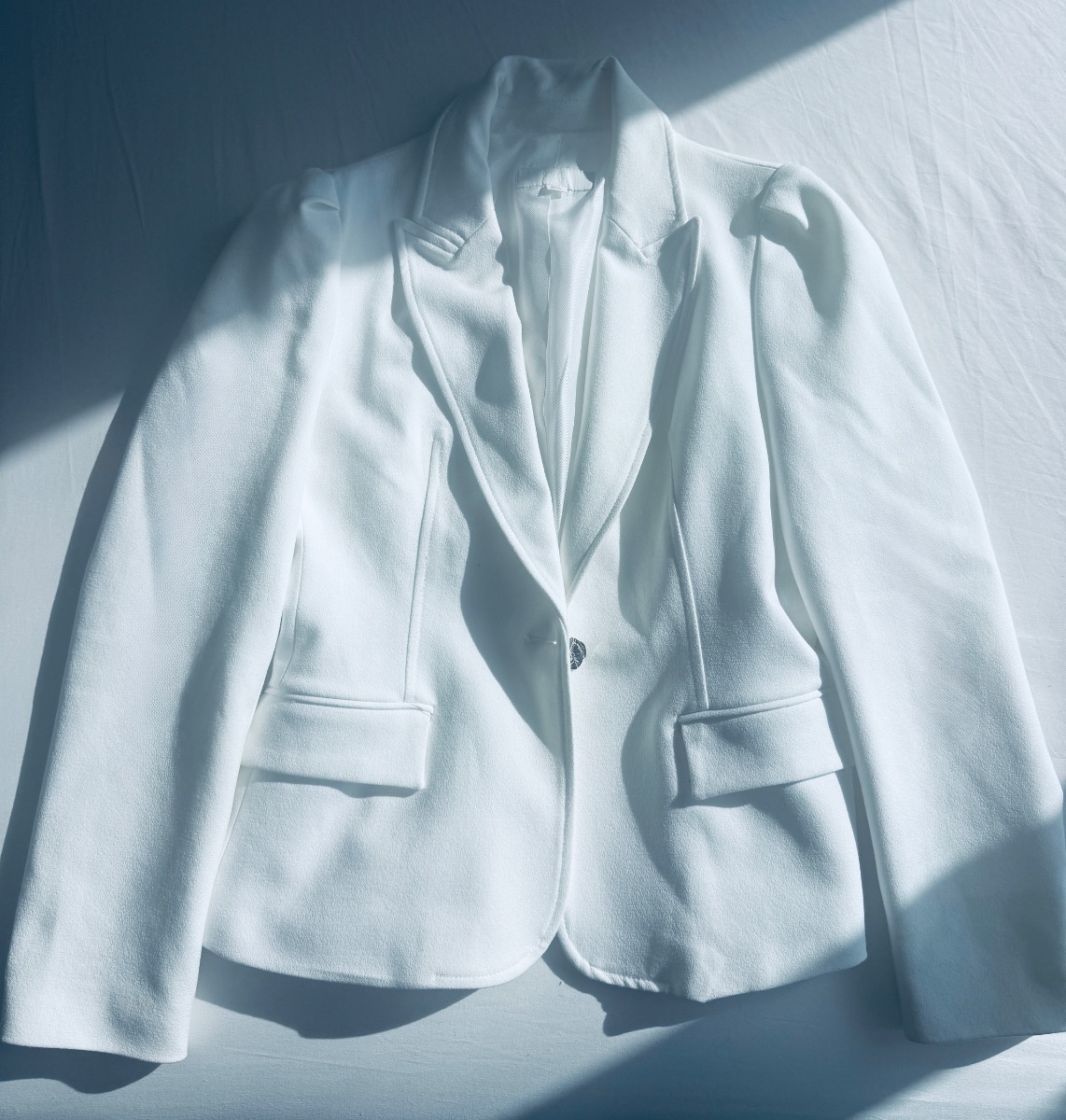Zara white fitted blazer