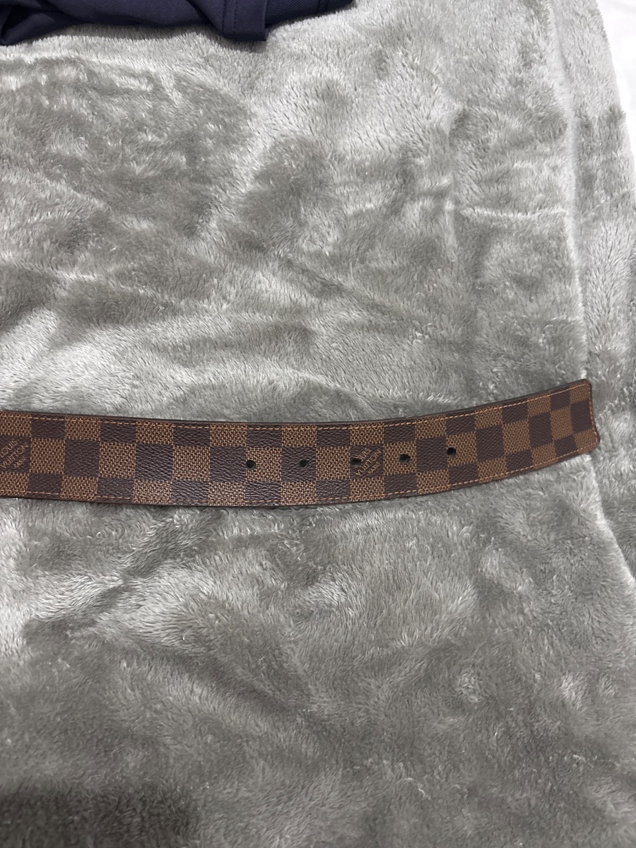 Louis Vuitton LV Initiales 40 millimeter reversible belt Damier Ebene. photo 2