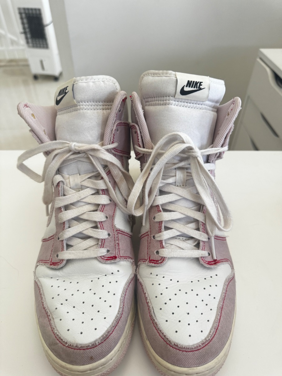Nike trainers photo 2