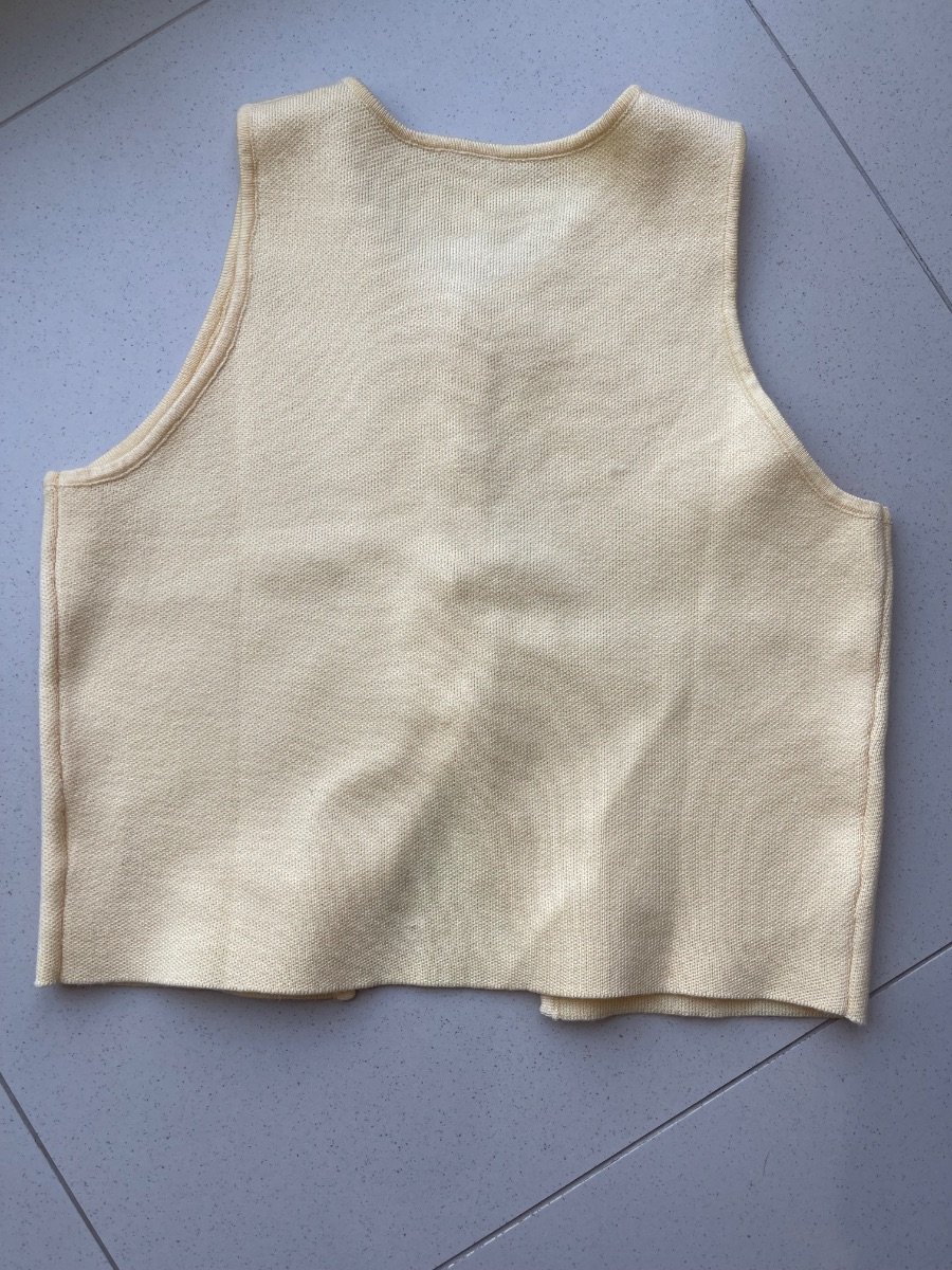 Shein Butter Yellow Knitted Waistcoat photo 2