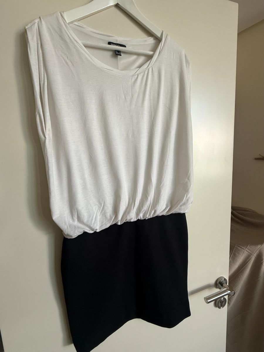 Mango White Tshirt & Blk Mini Skirt Dress Medium