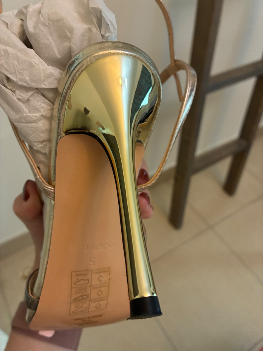 River Island Gold shoes photo 3