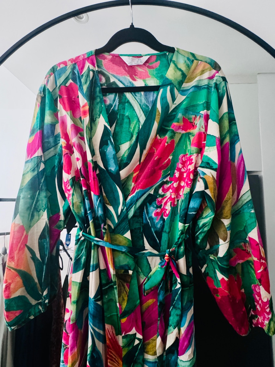 Primark Pool cover up photo 2