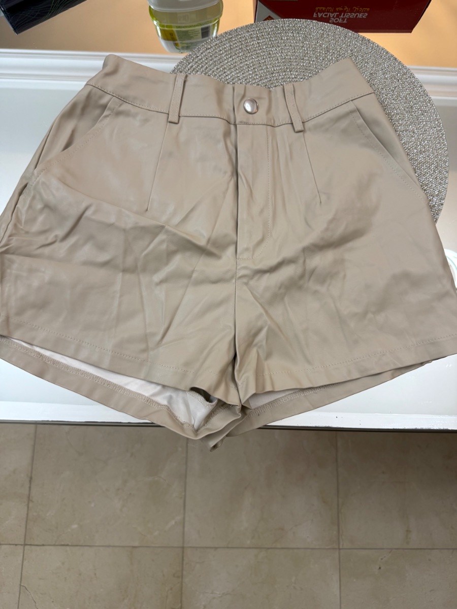 Missguided shorts