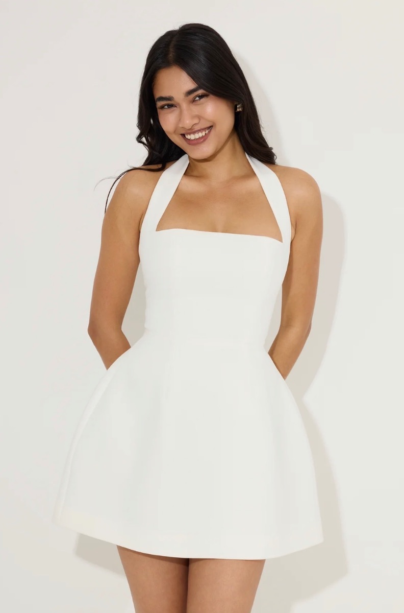 ODD MUSE white dress