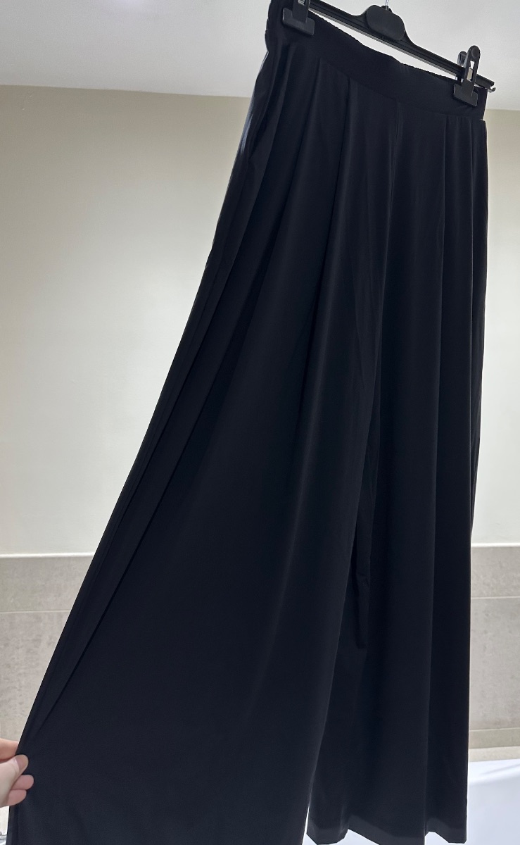 Oysho trousers photo 2