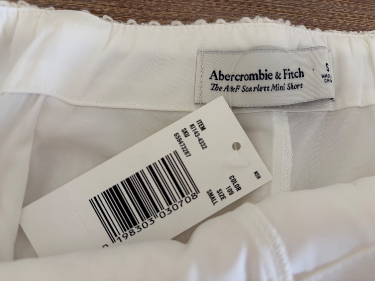 Abercrombie & Fitch skort photo 2