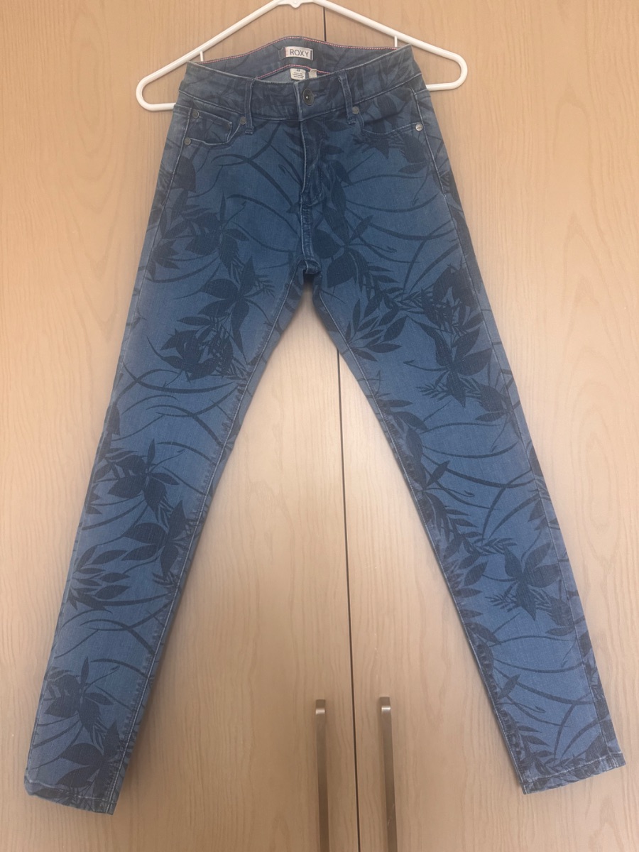 Roxy blue floral print jeans