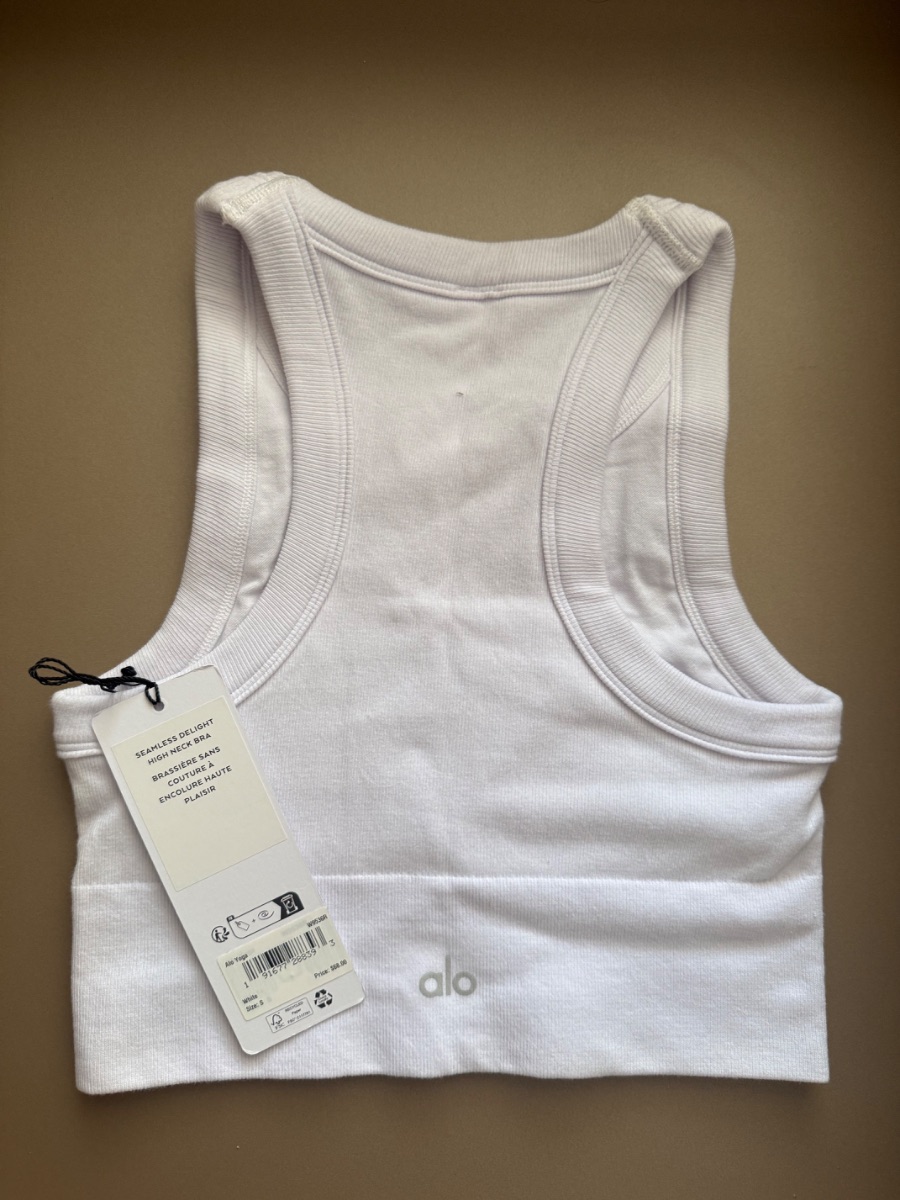 ALO crop top NEW WITH TAG photo 2
