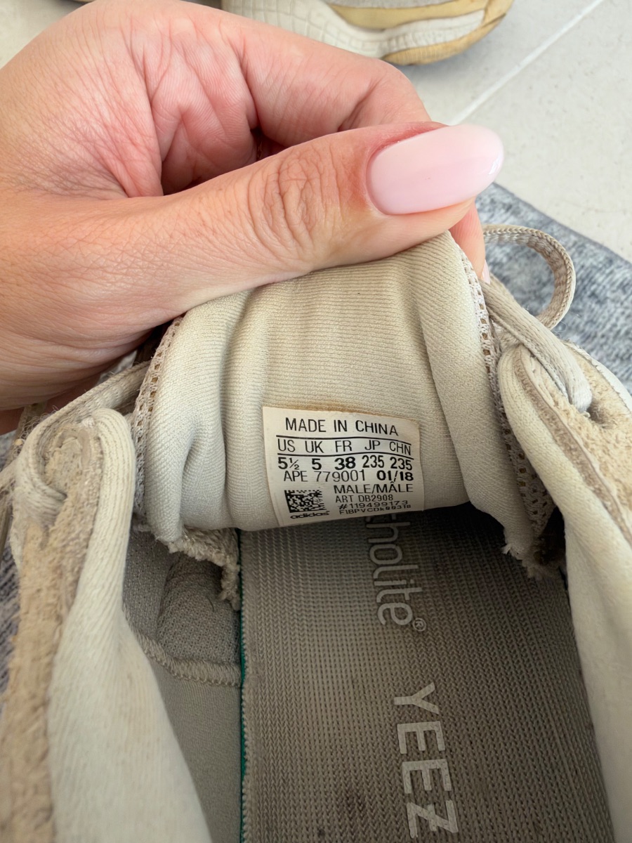 adidas Yeezy 500 Taupe Light Chunky Sneakers | UK5 photo 3