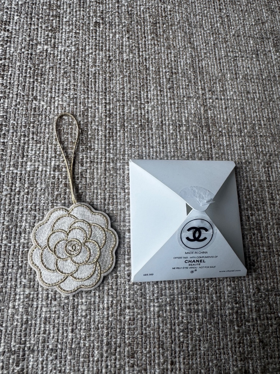 Chanel Camellia key ring