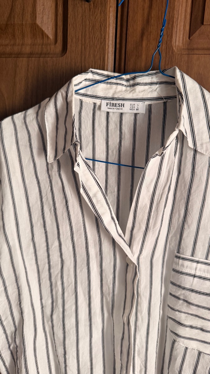 Formal stripe shirt photo 2