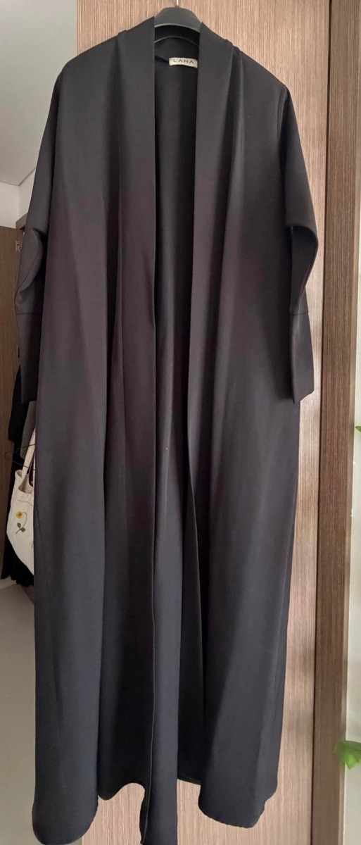 Classy LAHA abaya