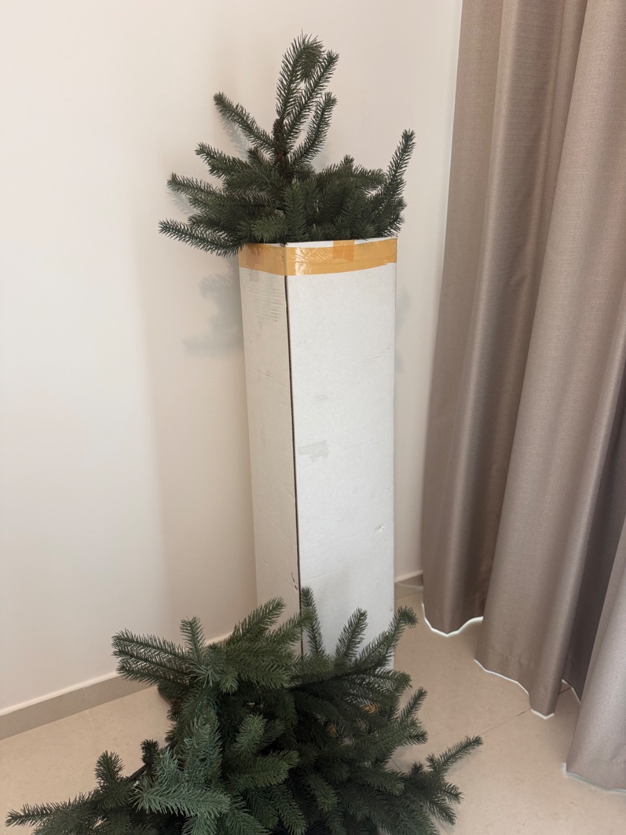 IKEA Christmas Tree (210CM) photo 2