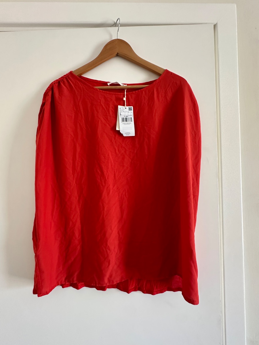 Mango Red shirt sleeve topn