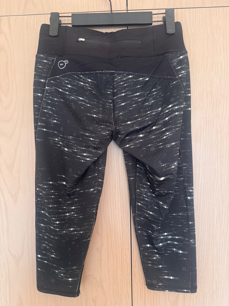 Puma black patterned leggings photo 2