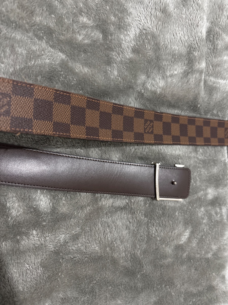Louis Vuitton LV Initiales 40 millimeter reversible belt Damier Ebene. photo 3