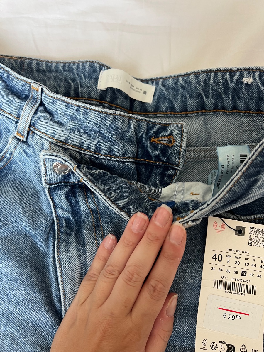 Zara Wide Leg Jeans – Blue Denim – Size 40 – New With Tags