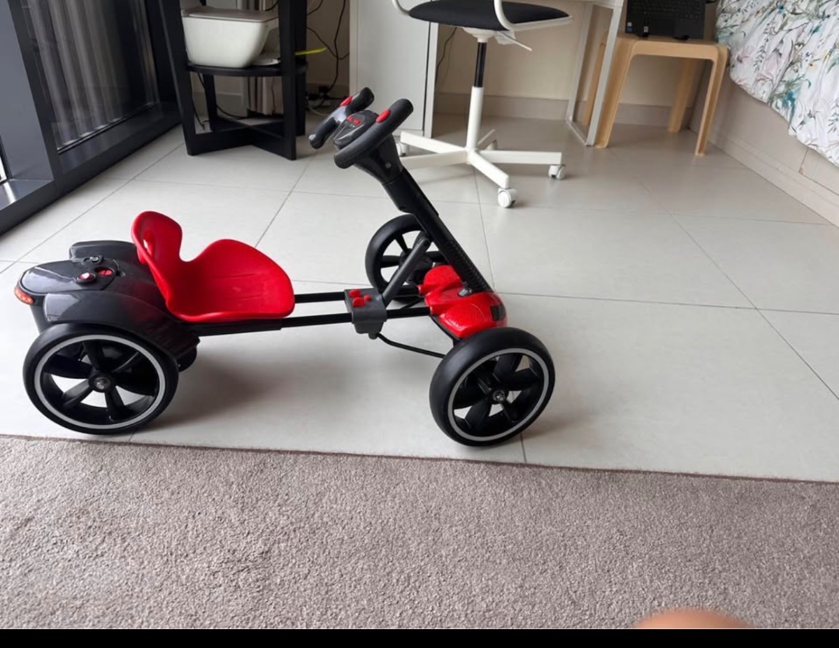 Electric Toy Car age 3-5 years photo 2