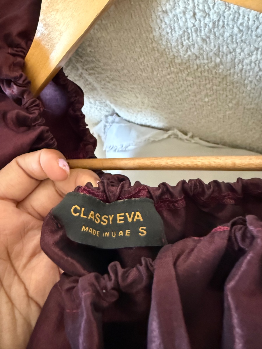 Classy Eva Burgandy dress photo 2