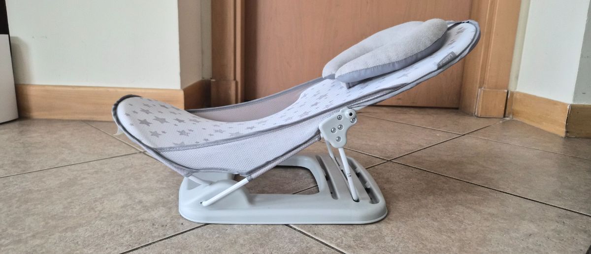 Ladida Foldable Baby Bath Seat with Adjustable Position, Collapsible Travel Bathtub for Infants