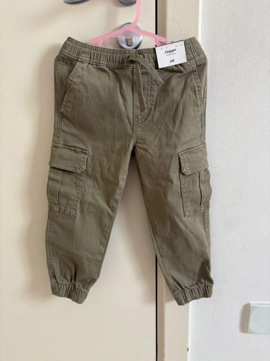 Boys H&M khaki joggers 2-3 years photo 2