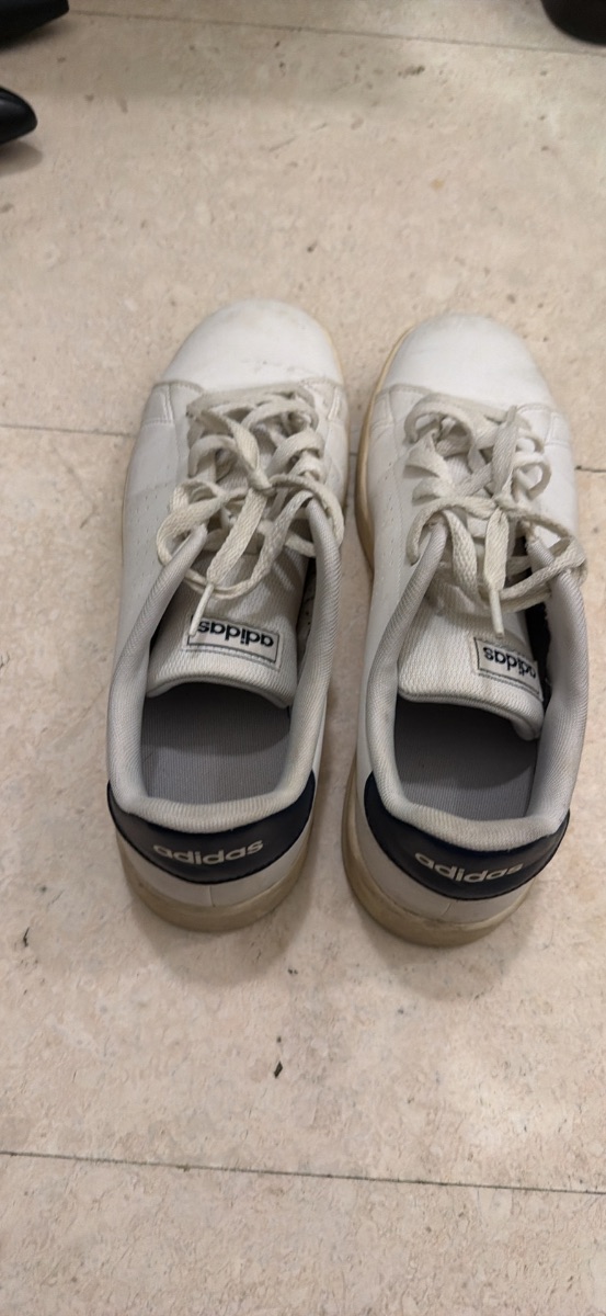 Adidas sneakers photo 2