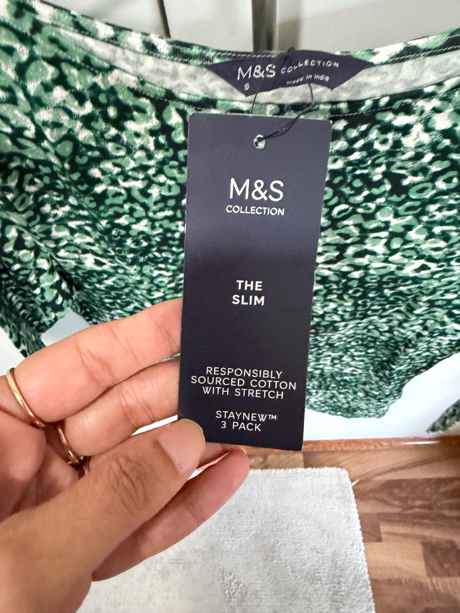 Marks & Spencer Ladies top photo 2