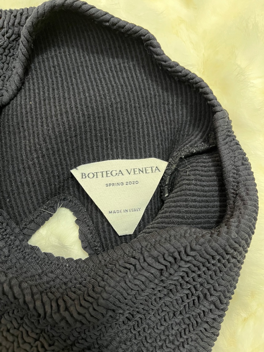 Bottega Veneta Cutout BodySuit Spring Collection 2020 photo 2