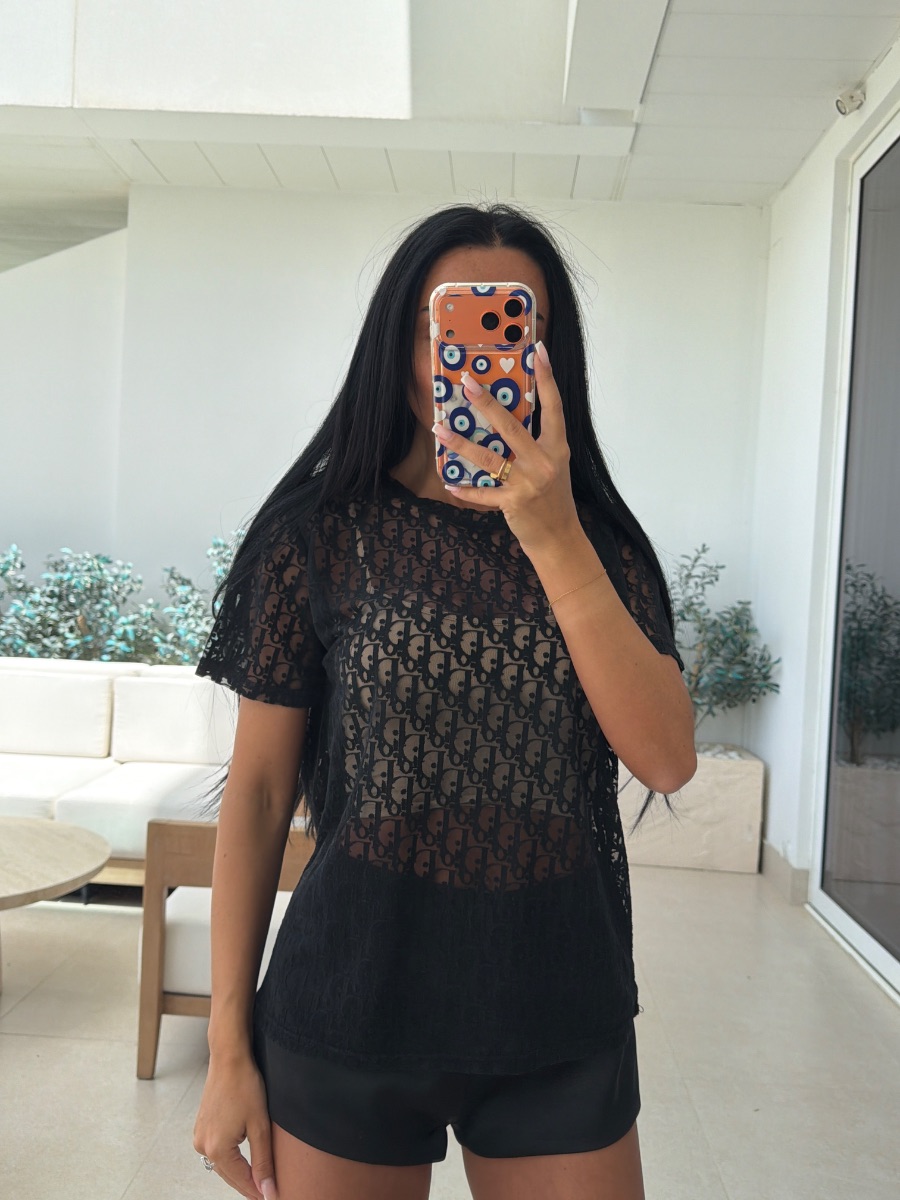 Black logo tshirt