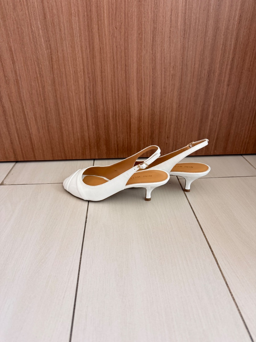 Nine West White Kitten Heels photo 3