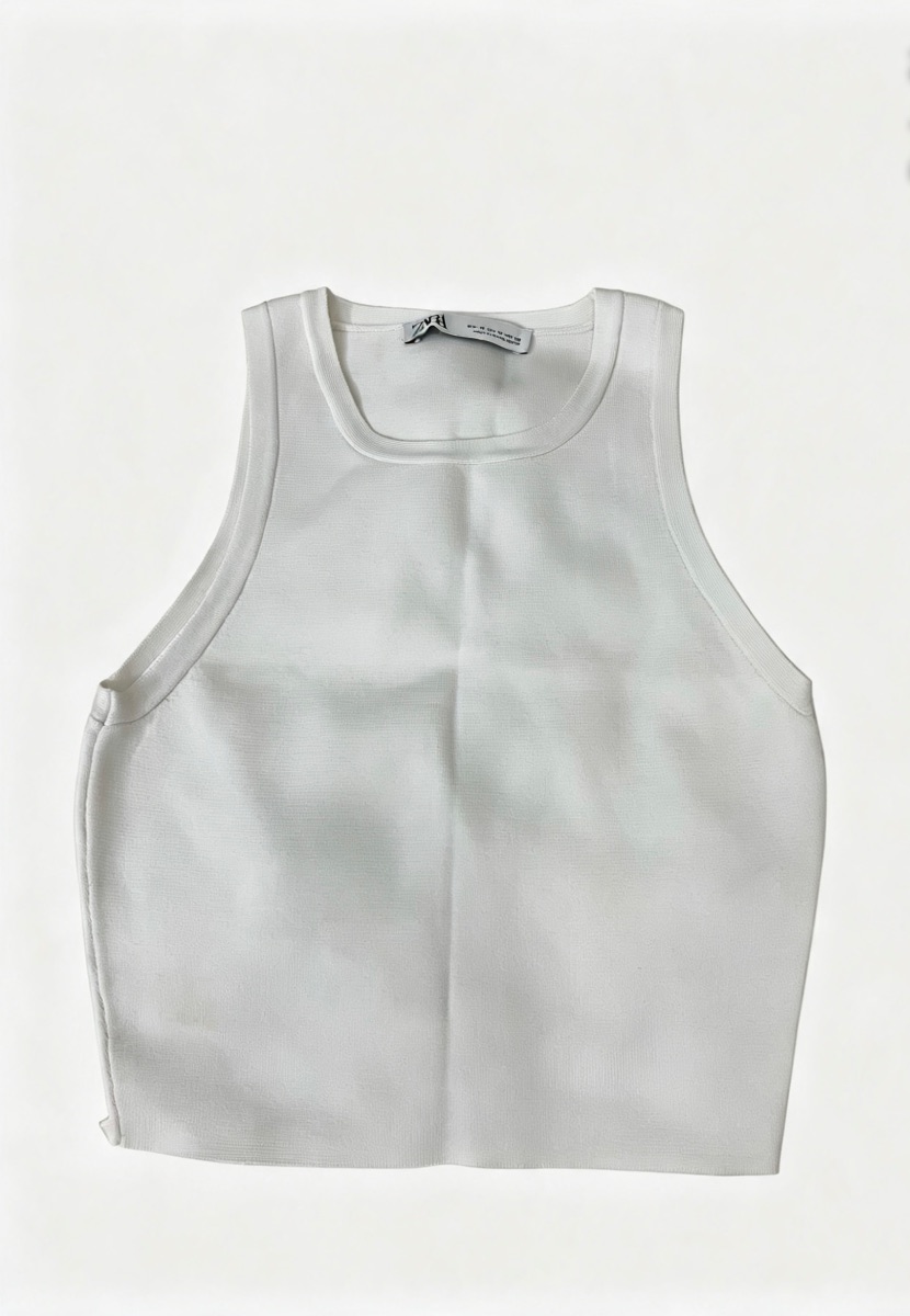 ZARA White Ribbed Crop – AED 50 S