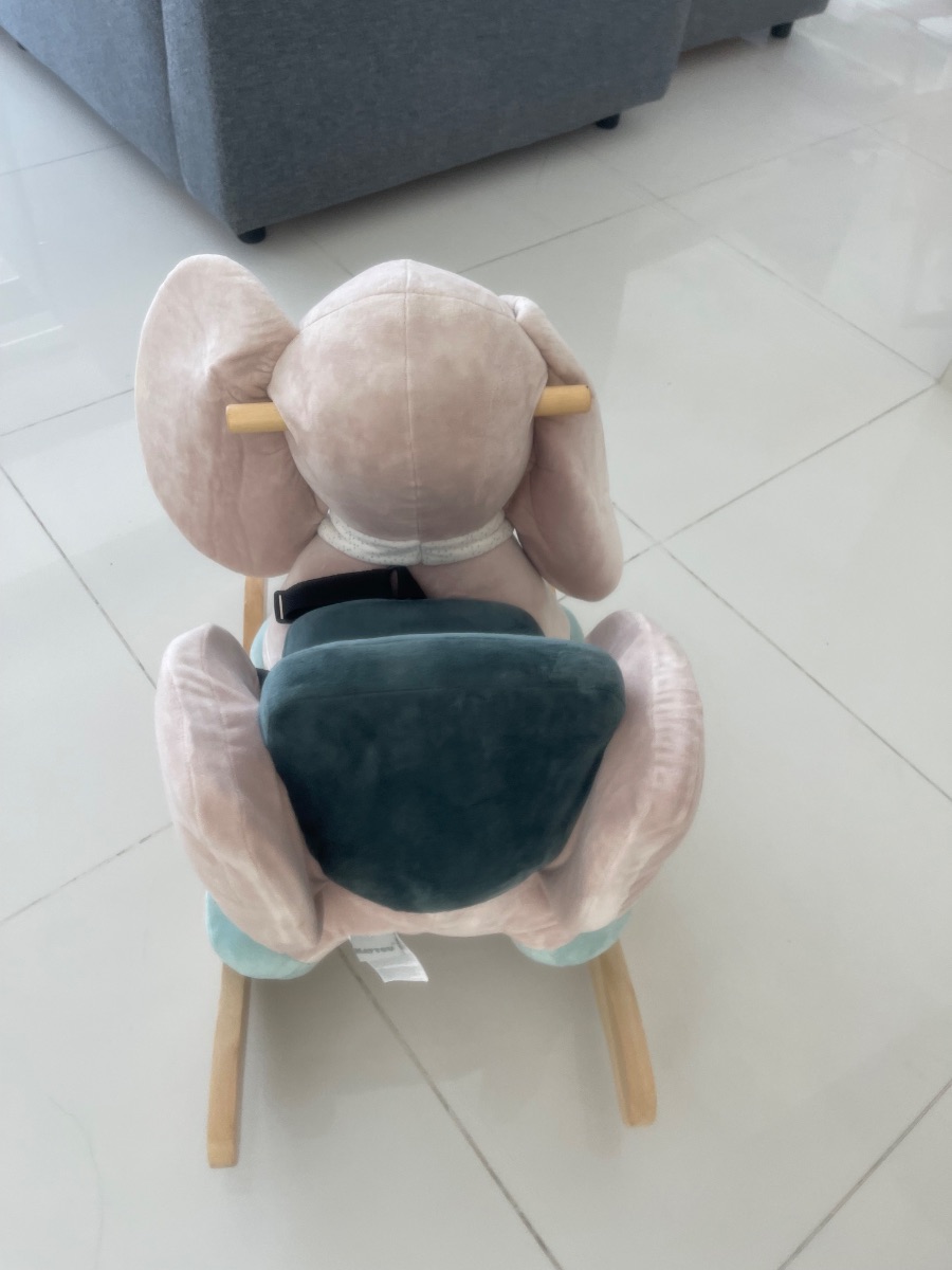 Elephant walker / toddler photo 2
